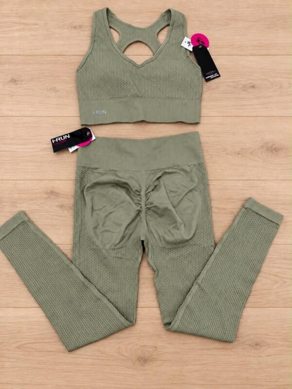 Conjunto Deportivo Seamless I-Run – Top + Calza Larga